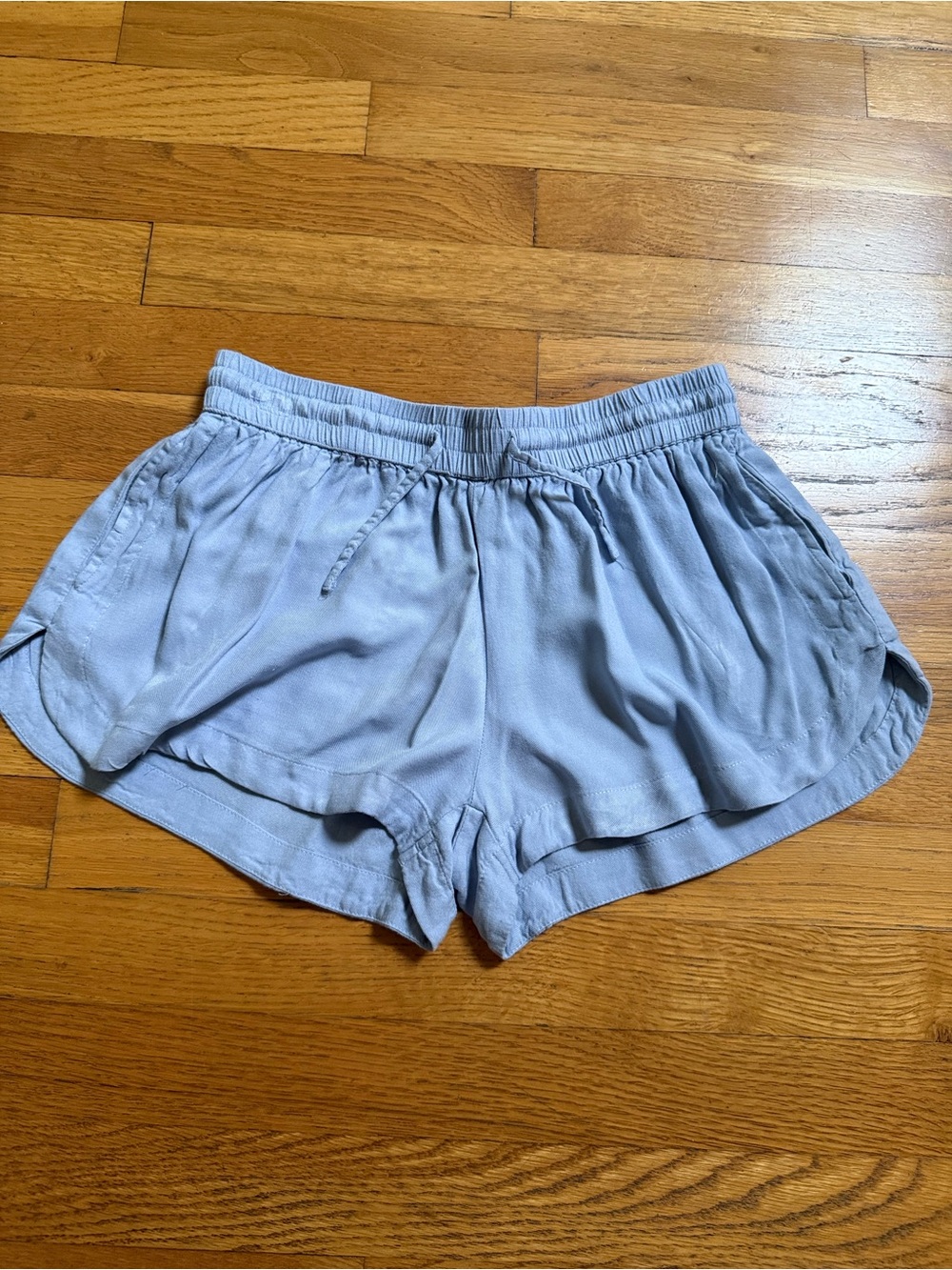 Salt Life Sunset Waves Women’s Pale Blue Elastic Waist Athletic Shorts